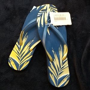 Women's shoes
